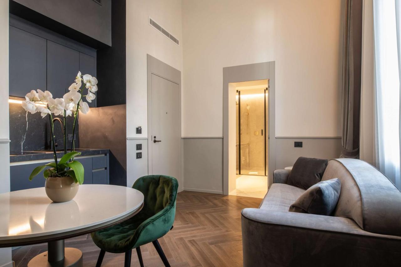 Luxury Apartments Palazzo Nani Венеция Екстериор снимка